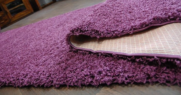 Běhoun Shaggy Parisian fialový