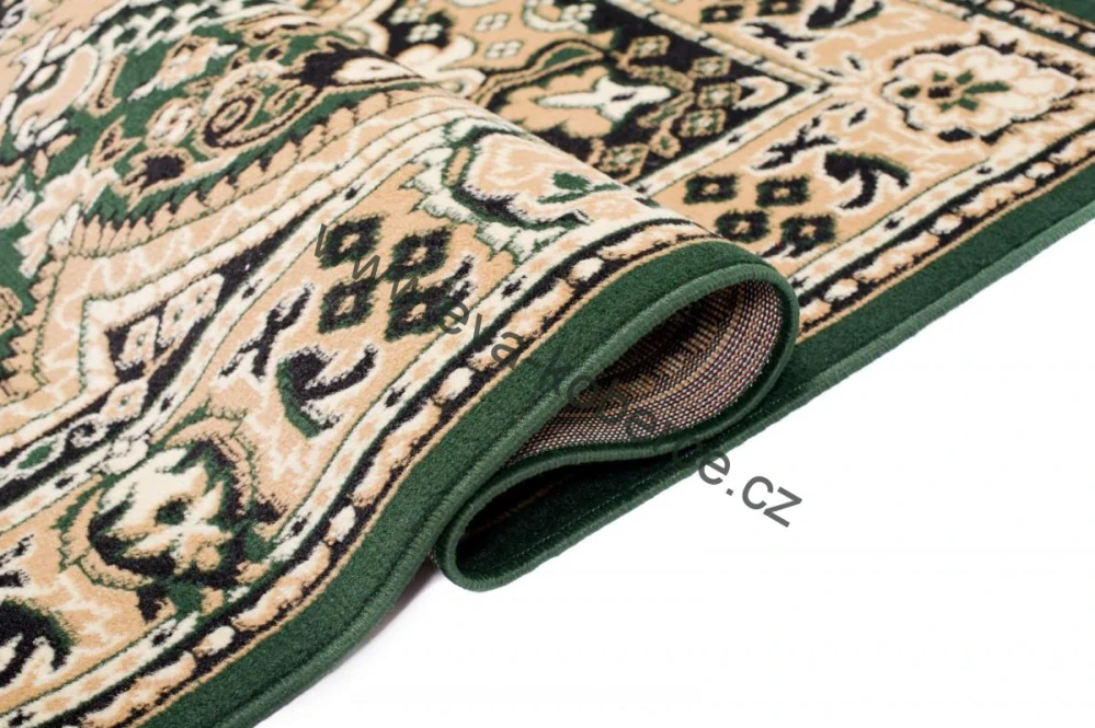 Kusový koberec a běhoun BCF E951A zelený