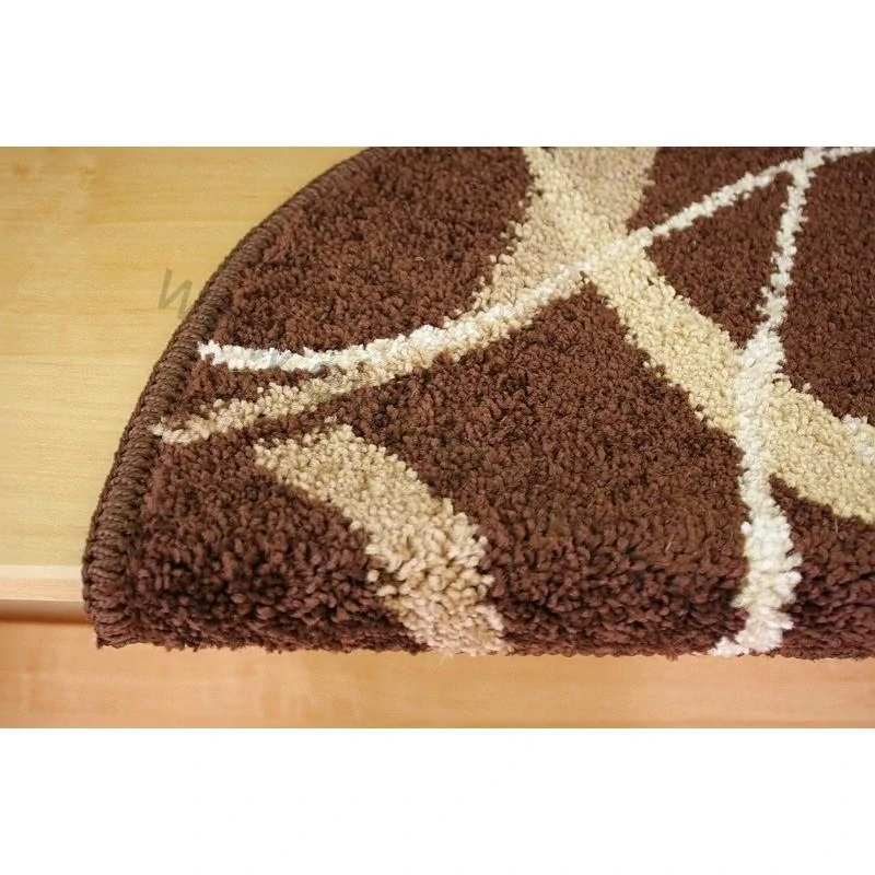Nášlap na schody Friese CHC25 hnědý 65 x 24cm půlkruhový