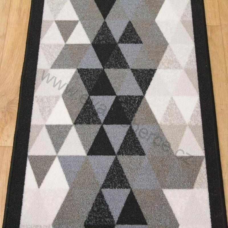 Protiskluzný běhoun MG25 hnědý metráž šíře 67cm