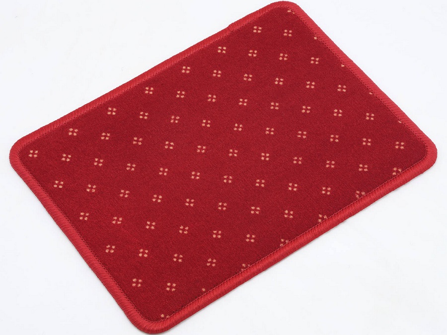 Velurový hotelový koberec metrážový Chambord AB 17 bordový