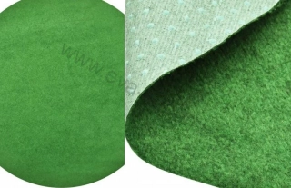 Travní koberec s nopky zelený