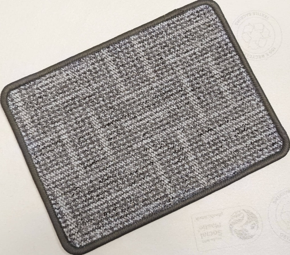 Levný metrážový koberec Valencia 5022 světle šedý