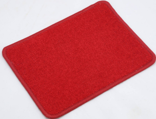 Levný červený koberec metráž Sprinter